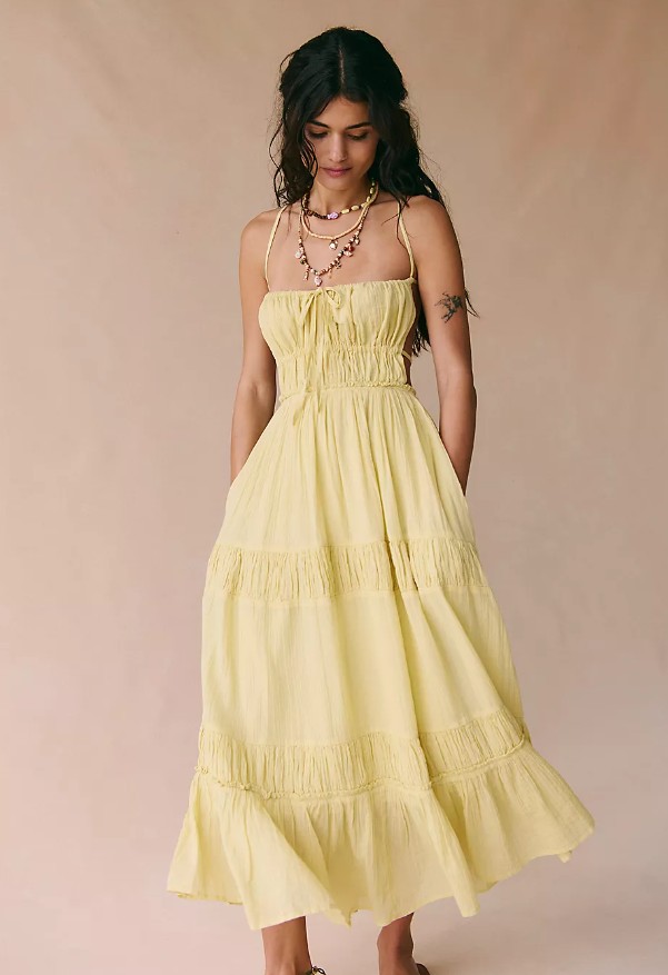 These Milkmaid Dresses Are Perfect For Picnic Season (Or For Wearing To The Club) These Milkmaid Dresses Are Perfect For Picnic Season (Or For Wearing To The Club)