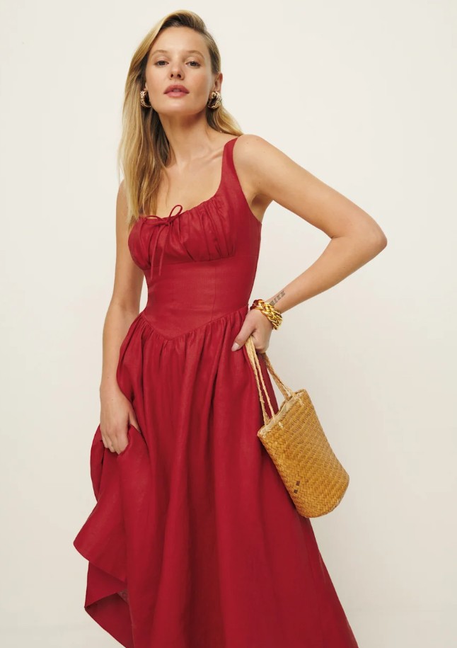 These Milkmaid Dresses Are Perfect For Picnic Season (Or For Wearing To The Club) These Milkmaid Dresses Are Perfect For Picnic Season (Or For Wearing To The Club)